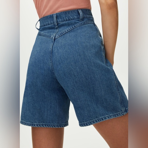 ARITZIA DENIM SHORT - Picture 3 of 6